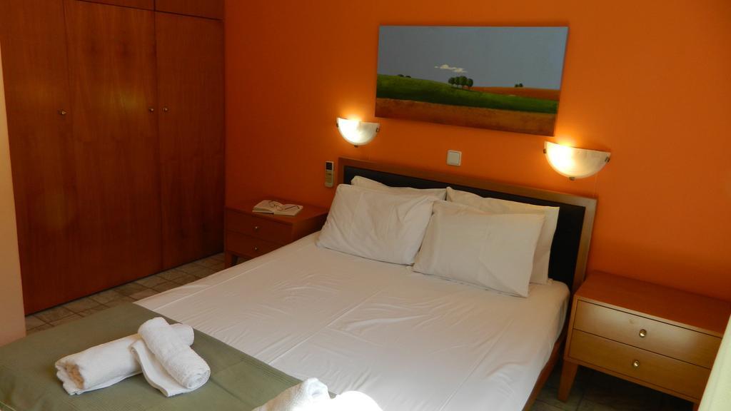 Forkis Apartments Vathy  Rum bild